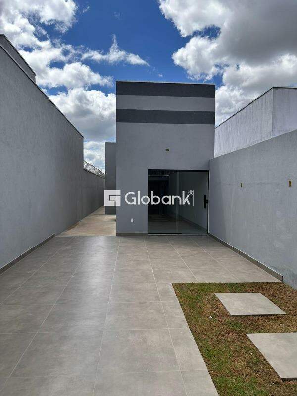 Casa 3 quartos à venda Renascença 70m² Montes Claros MG: