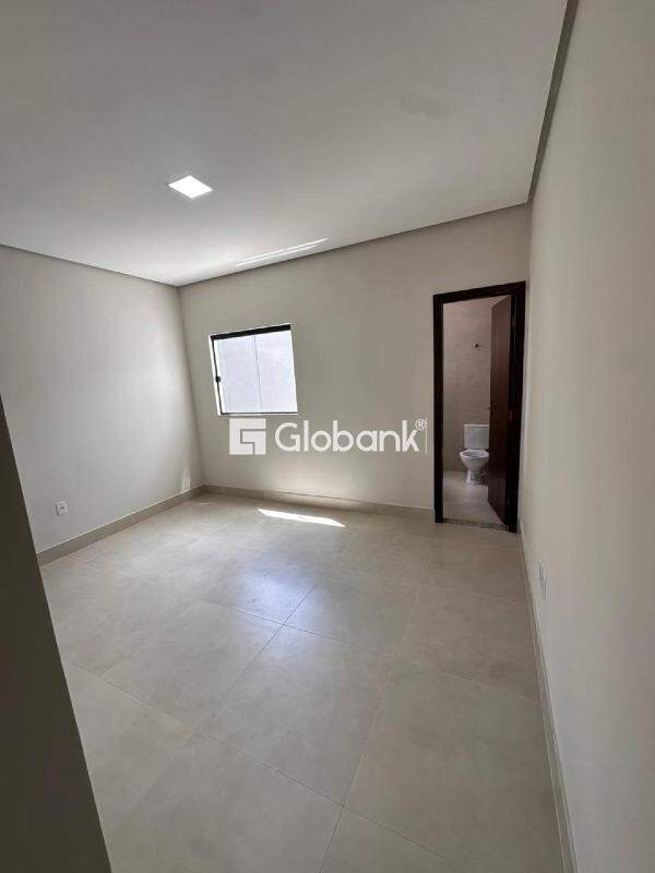 Casa 3 quartos à venda Renascença 70m² Montes Claros MG: