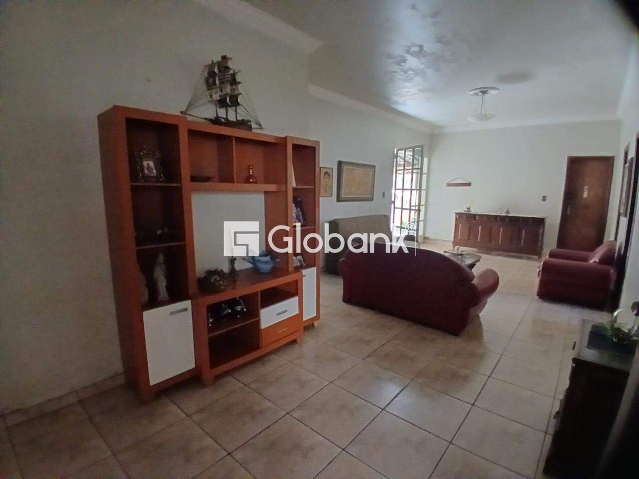 Casa 6 quartos à venda Todos os Santos 500m² Montes Claros MG: 