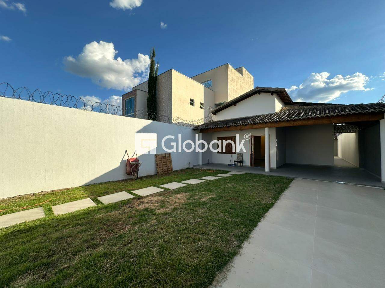 Casa 3 quartos para aluguel Prolongamento Todos os Santos 110m² Montes Claros MG: 