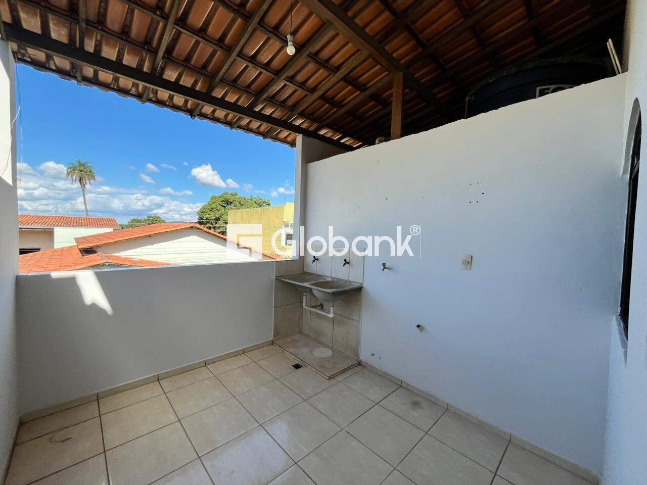 Apartamento 2 quartos para aluguel Morrinhos 45m² Montes Claros MG: 