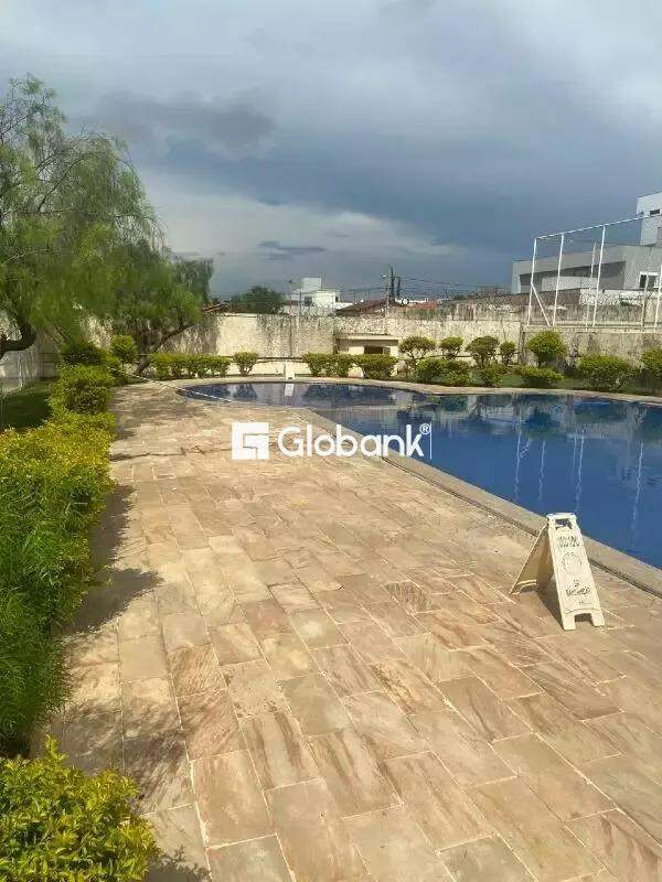 Apartamento 2 quartos para aluguel Planalto 50m² Montes Claros MG: 