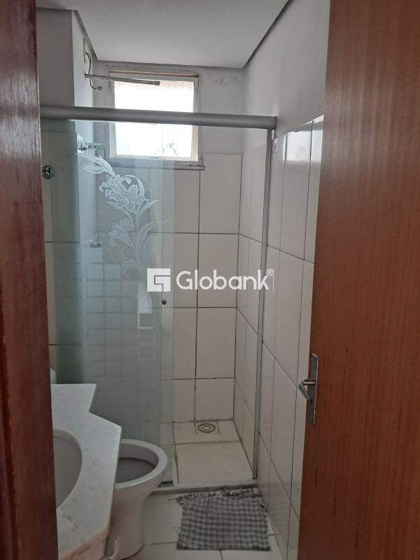 Apartamento 2 quartos para aluguel Planalto 50m² Montes Claros MG: 