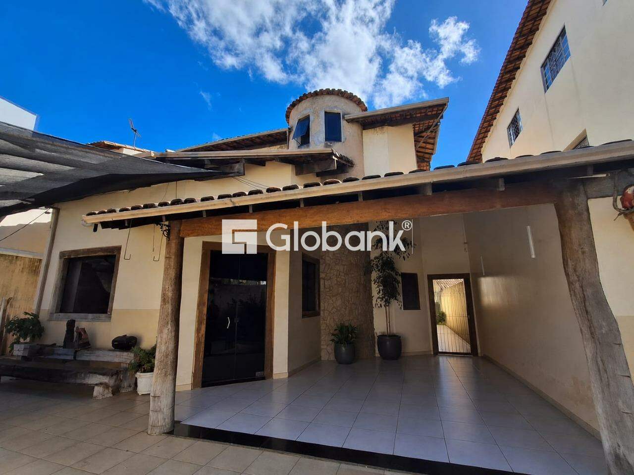Casa 6 quartos para aluguel Vila Brasília 354m² Montes Claros MG: 