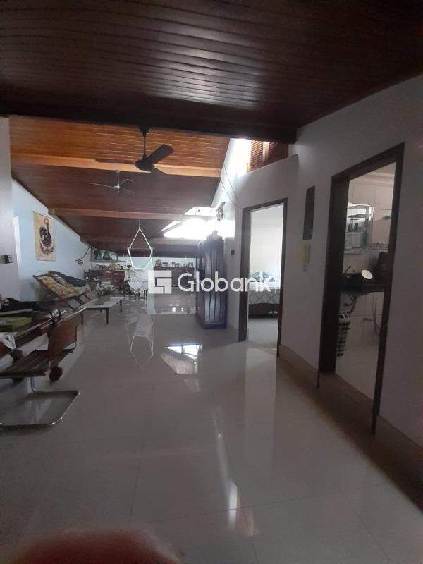 Casa 6 quartos para aluguel Vila Brasília 354m² Montes Claros MG: