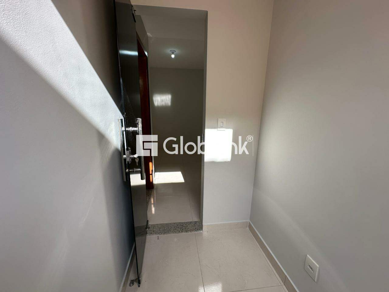 Apartamento 3 quartos para aluguel Vargem Grande II 110m² Montes Claros MG: Varanda