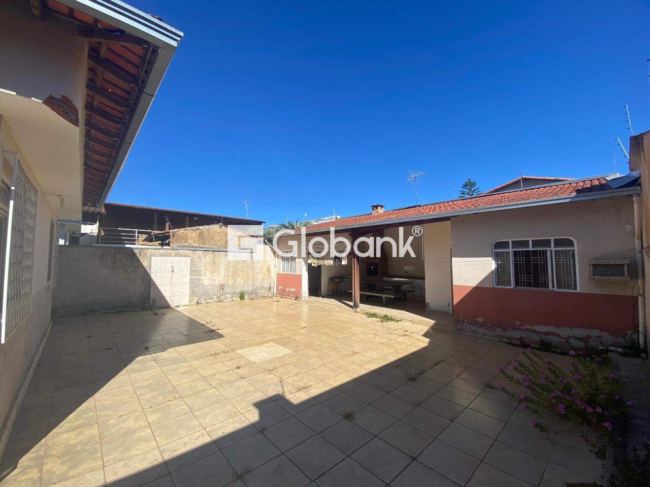 Casa 3 quartos para aluguel Funcionários 100m² Montes Claros MG: 