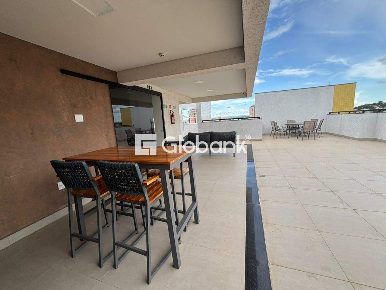 Apartamento 2 quartos para aluguel Centro 61m² Montes Claros MG: Área gourmet