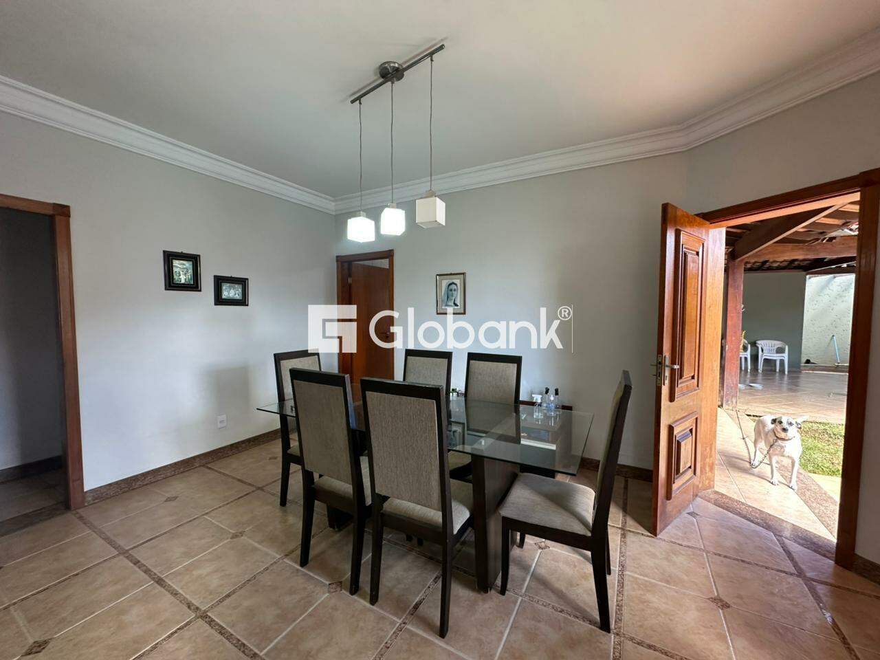 Casa 3 quartos à venda Jardim Panorama 290m² Montes Claros MG: Sala