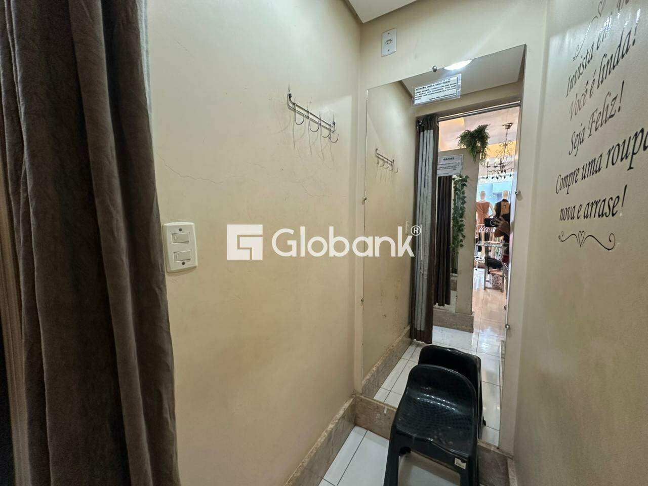 Ponto comercial para aluguel Centro 50m² Montes Claros MG: 