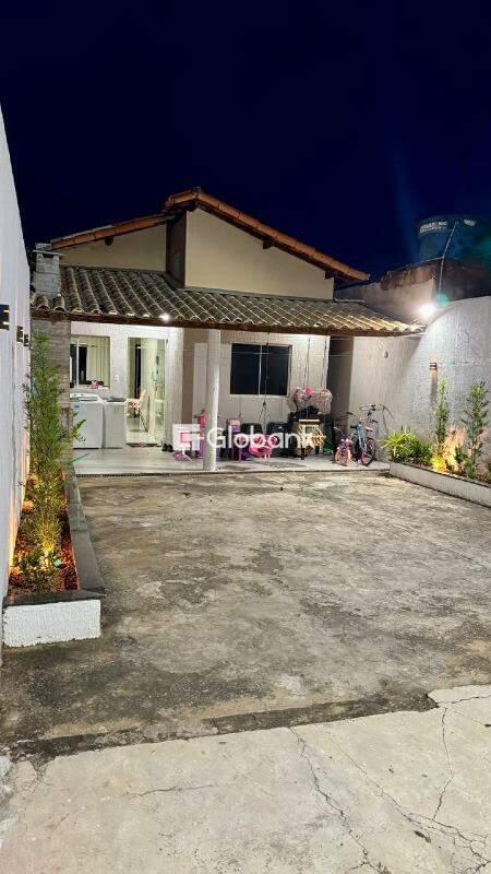 Casa 2 quartos à venda Santa Rafaela 121,5m² Montes Claros MG: 