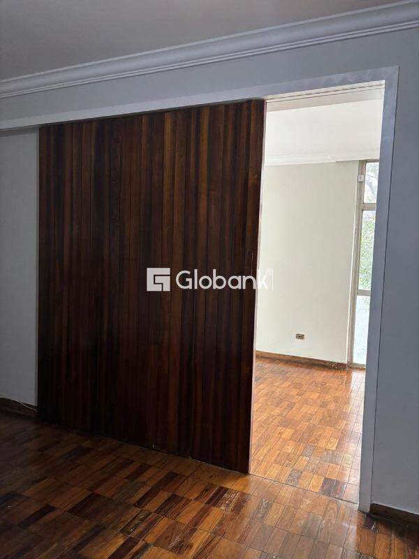 Casa comercial 6 quartos para aluguel Centro 127,12m² Montes Claros MG: 