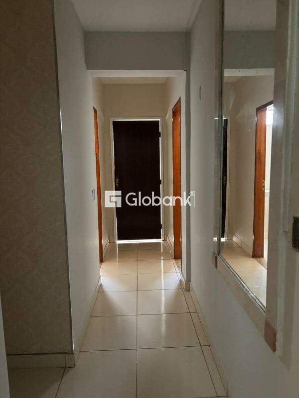 Casa comercial 6 quartos para aluguel Centro 127,12m² Montes Claros MG: 