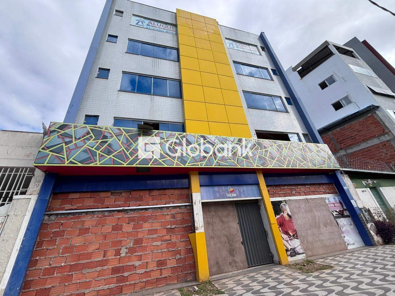 Prédio para aluguel Centro 1.000m² Montes Claros MG: 