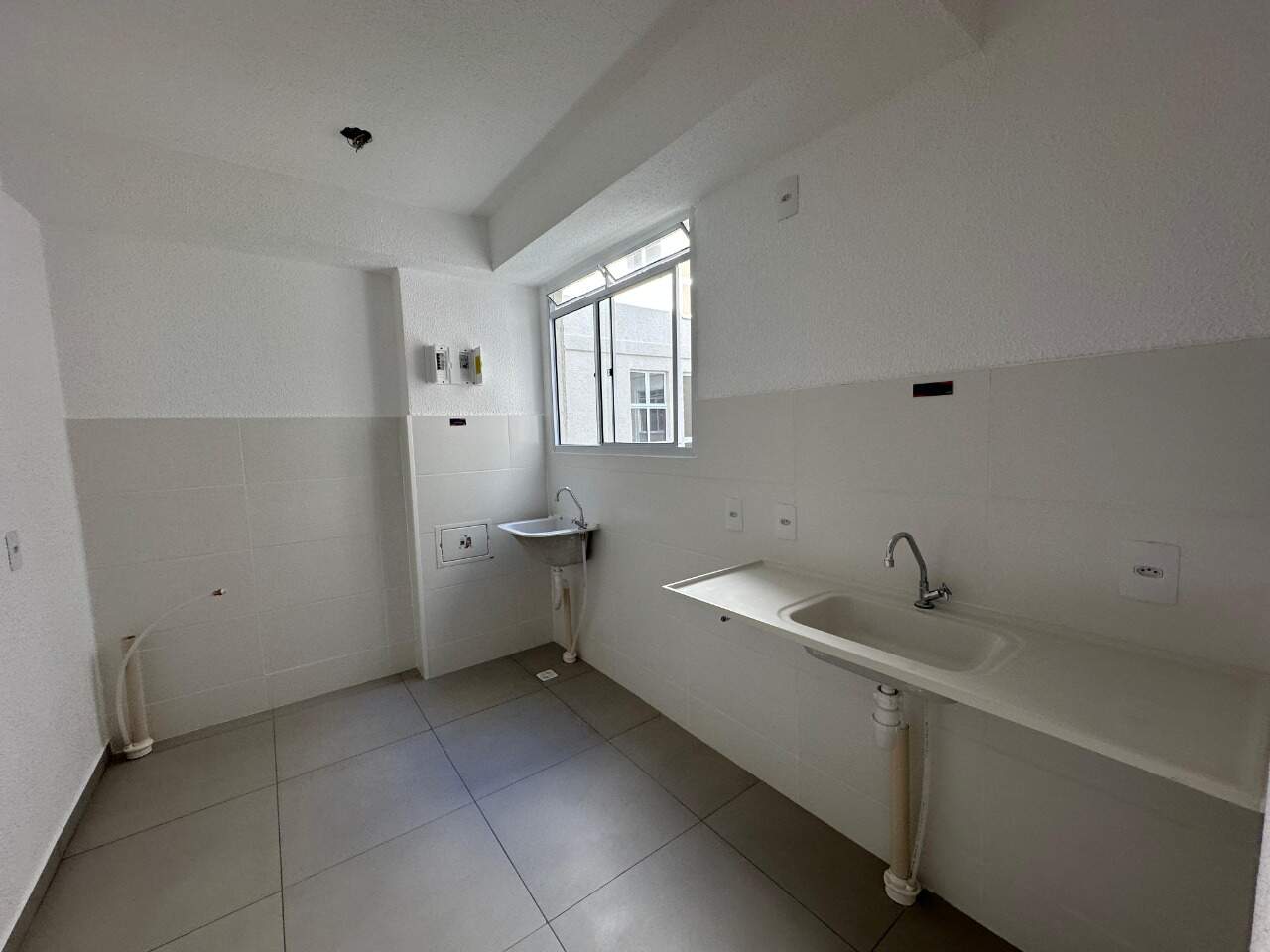 Apartamento 2 quartos para aluguel Dos Mangues 45m² Montes Claros MG: Cozinha