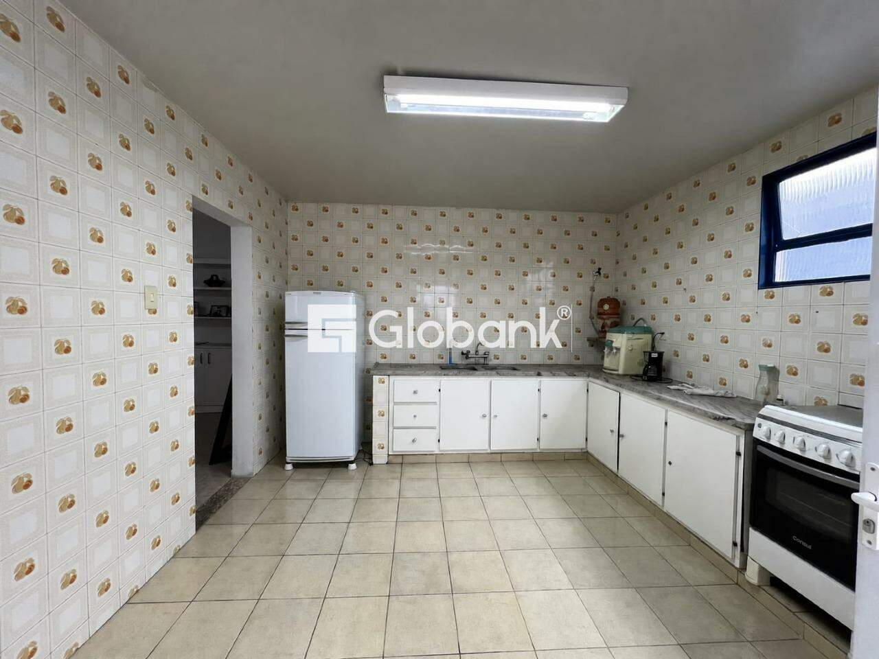 Casa 2 quartos para aluguel Jardim São Luiz 55m² Montes Claros MG: 