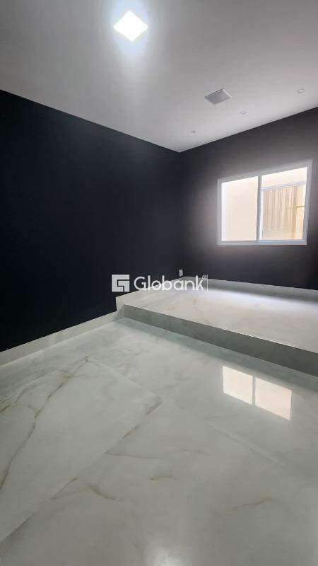 Casa em condomínio 4 quartos à venda Residencial Villa Segura 190m² Montes Claros MG: 