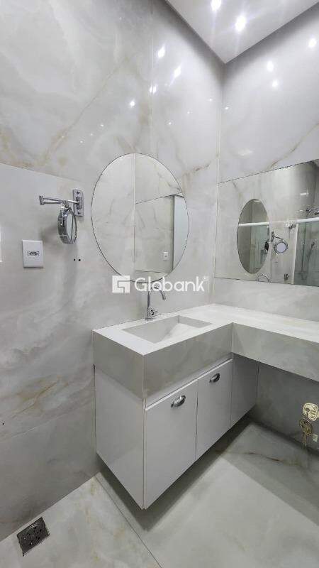 Casa em condomínio 4 quartos à venda Residencial Villa Segura 190m² Montes Claros MG: 