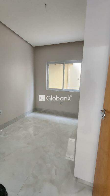 Casa em condomínio 4 quartos à venda Residencial Villa Segura 190m² Montes Claros MG: 