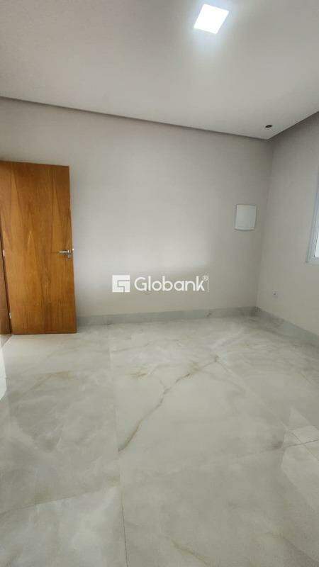 Casa em condomínio 4 quartos à venda Residencial Villa Segura 190m² Montes Claros MG: 