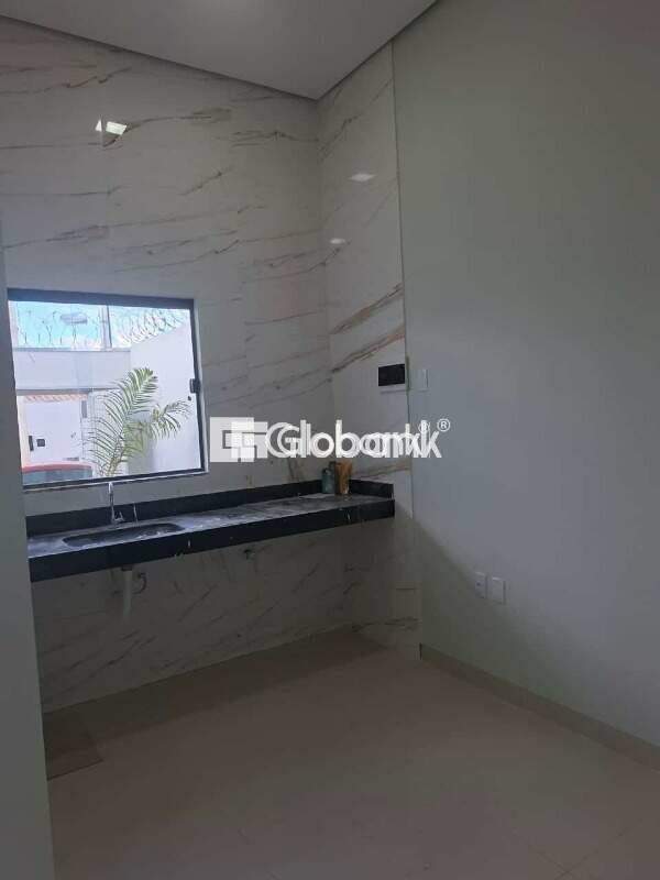 Casa 3 quartos à venda Vila Aliança 60m² Montes Claros MG: 