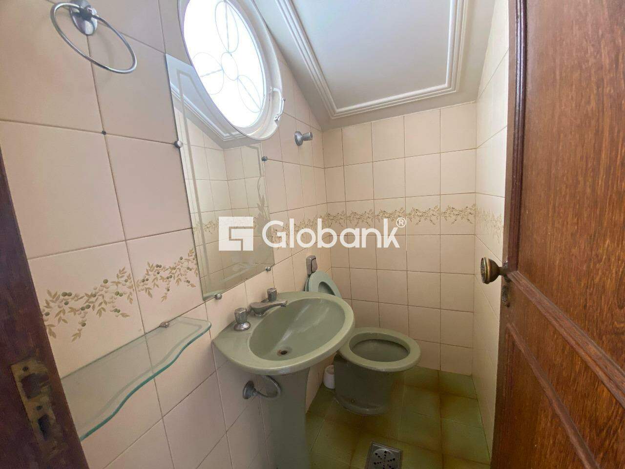 Casa 4 quartos para aluguel Cidade Santa Maria 252m² Montes Claros MG: 