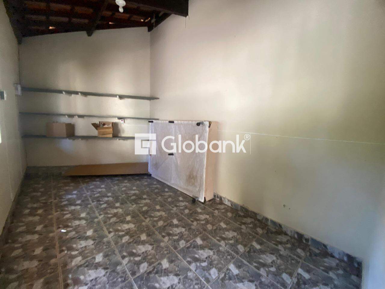 Casa 4 quartos para aluguel Cidade Santa Maria 252m² Montes Claros MG: 