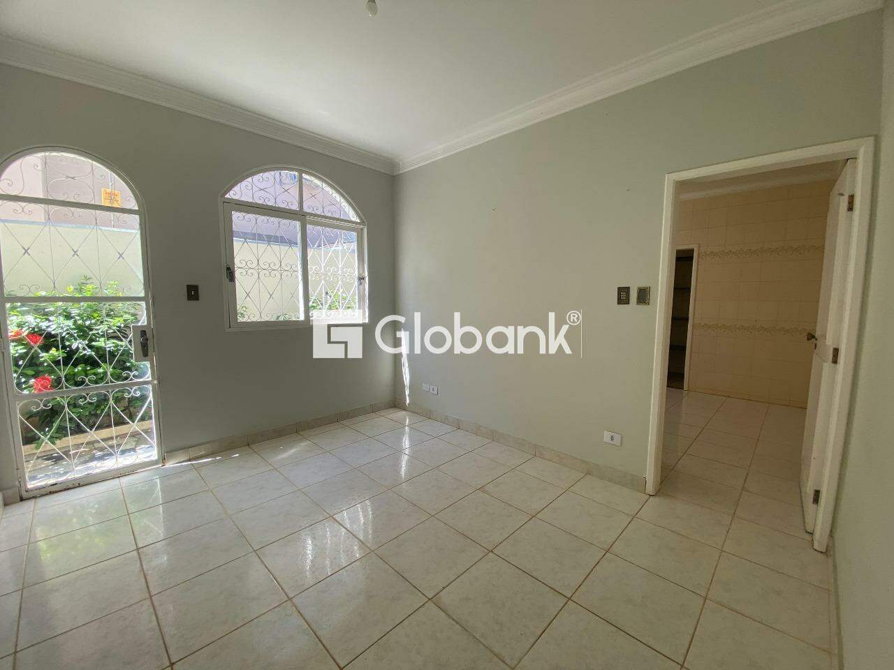 Casa 4 quartos para aluguel Cidade Santa Maria 252m² Montes Claros MG: 
