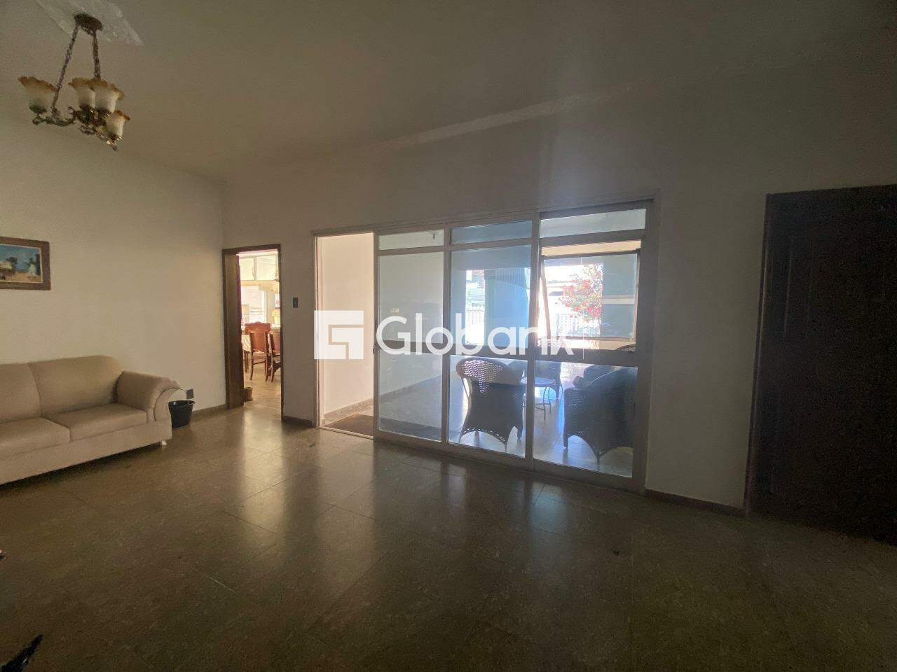 Casa 6 quartos para aluguel São José 550m² Montes Claros MG: