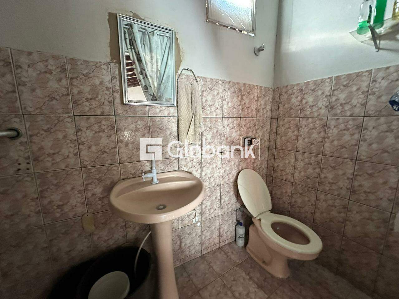 Casa 2 quartos para aluguel Morrinhos 60m² Montes Claros MG: