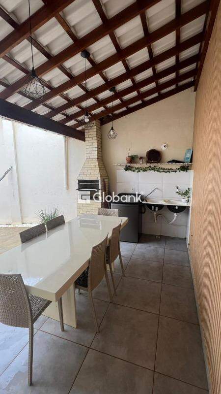 Casa 3 quartos para aluguel Residencial Monte Belo 70m² Montes Claros MG: 