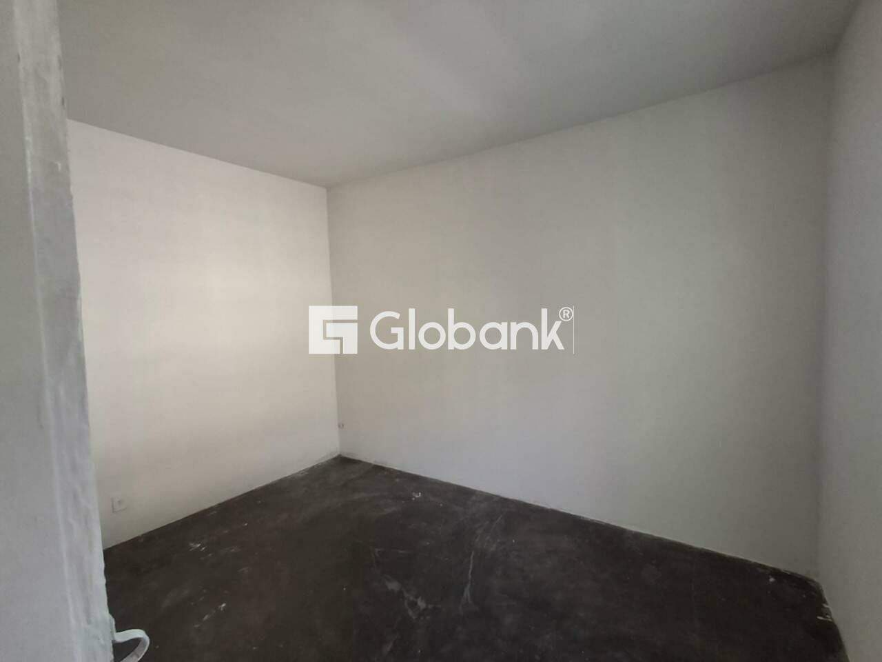 Casa 3 quartos para aluguel Vila Brasília 120m² Montes Claros MG: