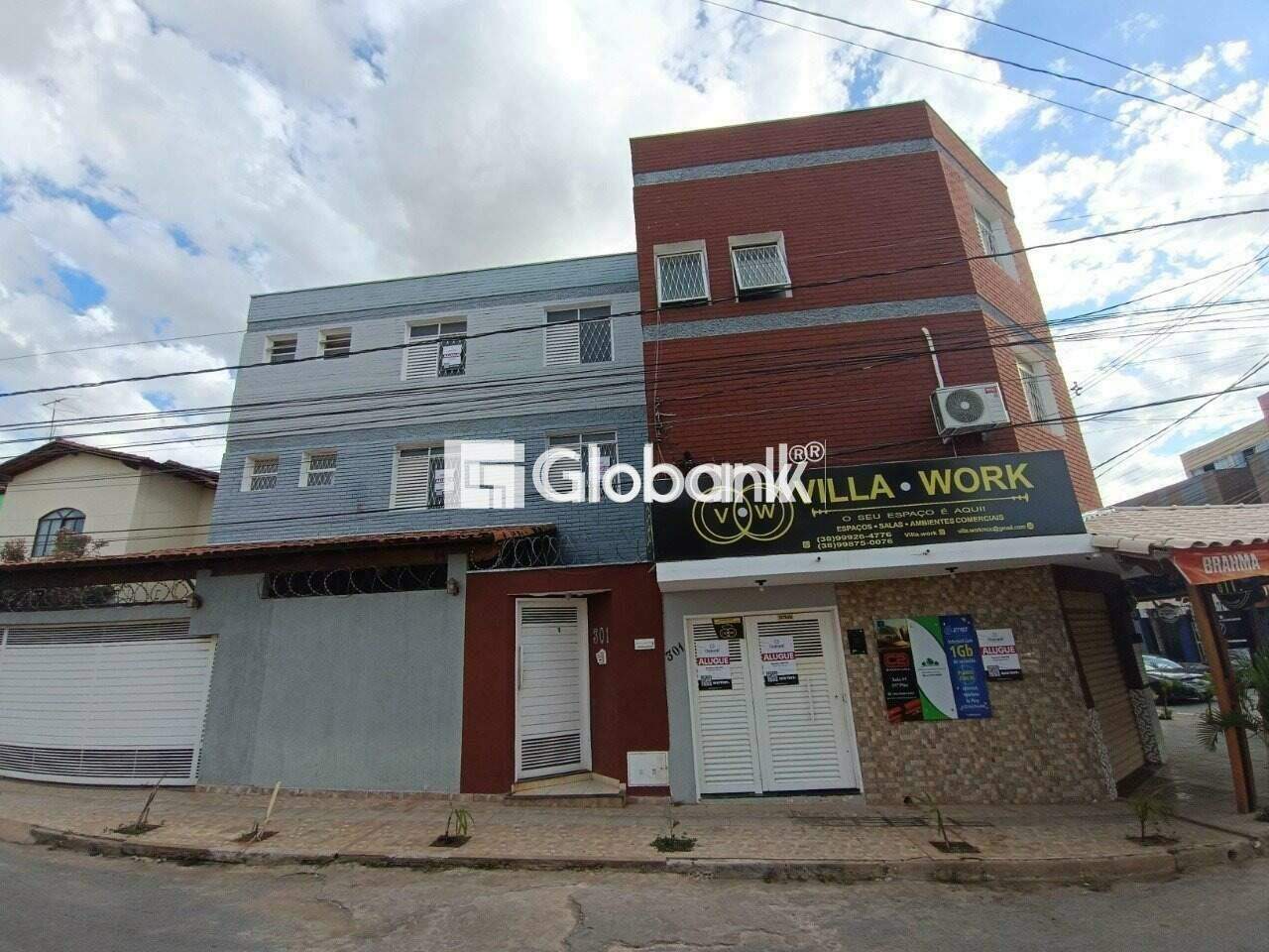 Sala comercial para aluguel Funcionários 25m² Montes Claros MG: Fachada