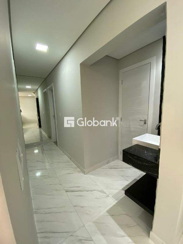 Apartamento 3 quartos à venda Augusta Mota 164m² Montes Claros MG: 