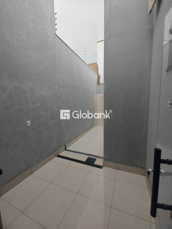 Casa 2 quartos à venda Residencial Sul 50m² Montes Claros MG:
