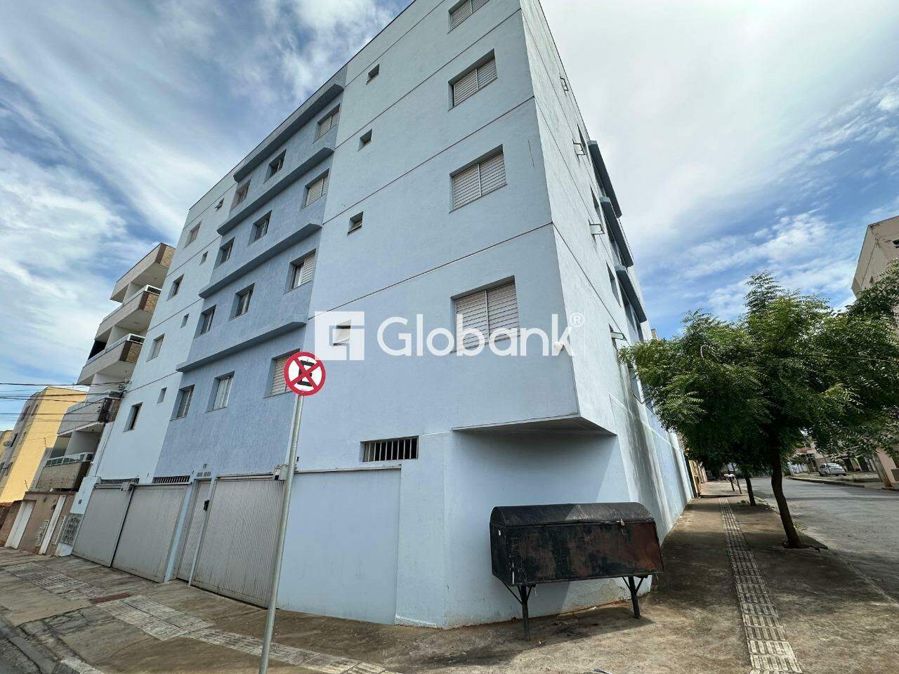 Apartamento 2 quartos para aluguel Canelas 67m² Montes Claros MG: 