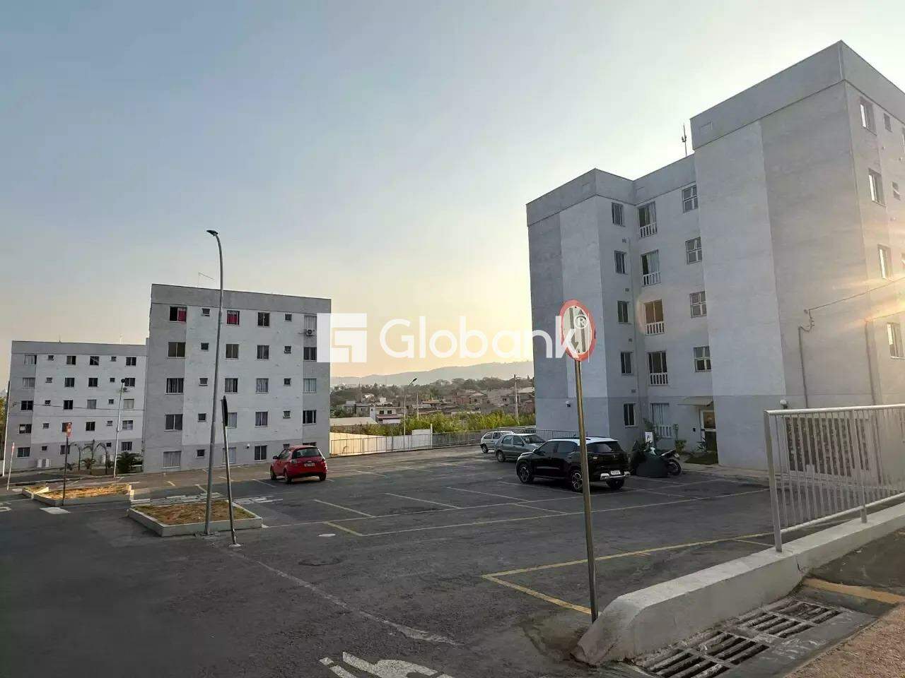 Apartamento 2 quartos para aluguel Vila Atlântida 48m² Montes Claros MG: 