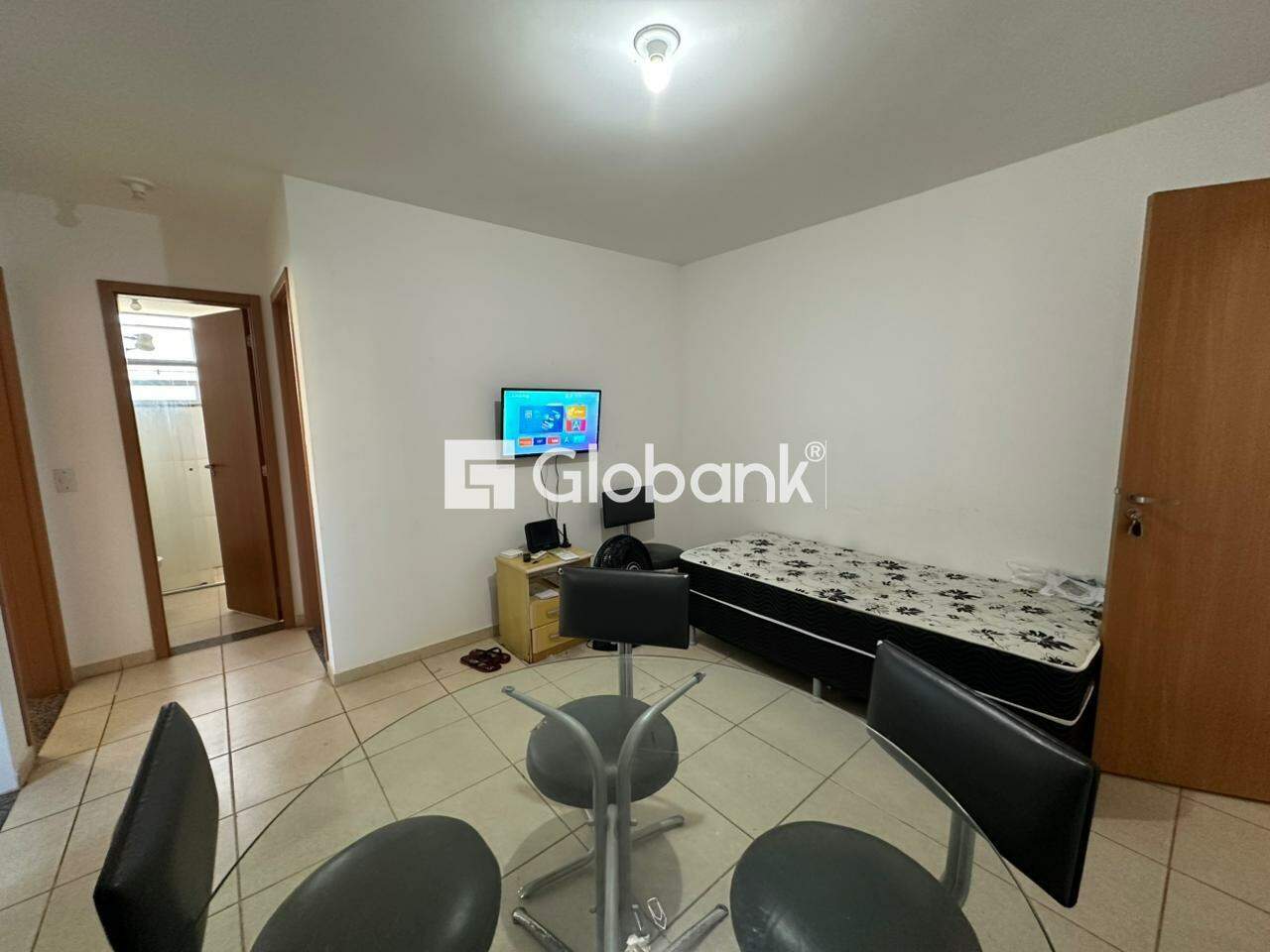 Apartamento 2 quartos para aluguel Augusta Mota Prolongamento 50m² Montes Claros MG: Sala