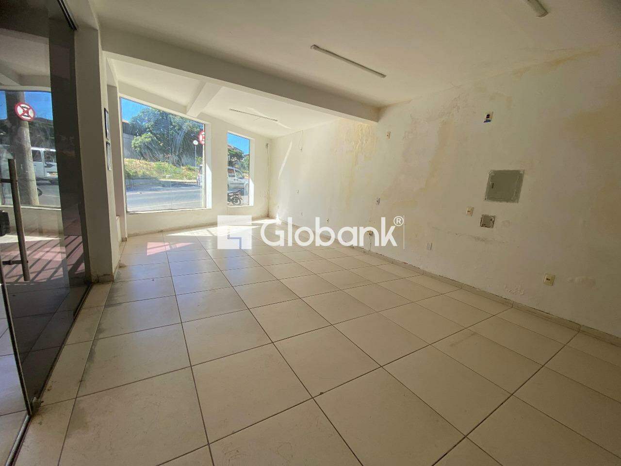 Ponto comercial para aluguel Cidade Nova 50m² Montes Claros MG: 