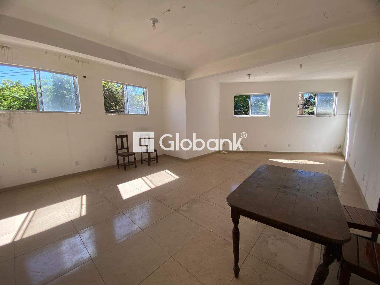 Sala comercial para aluguel Cidade Nova 90m² Montes Claros MG: 