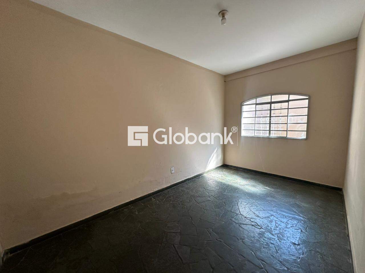 Casa 4 quartos para aluguel Lourdes 90m² Montes Claros MG: 