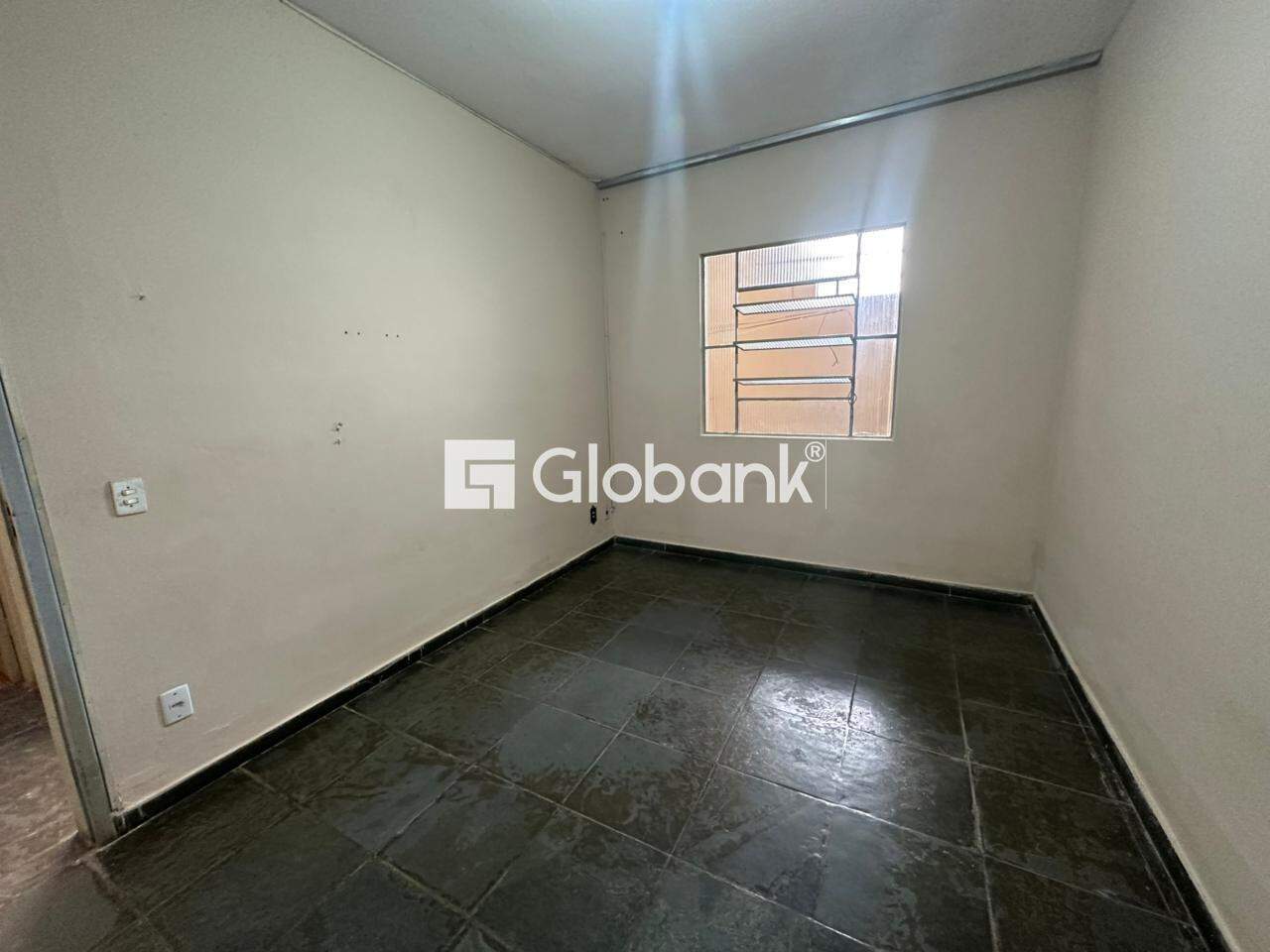 Casa 4 quartos para aluguel Lourdes 90m² Montes Claros MG: 