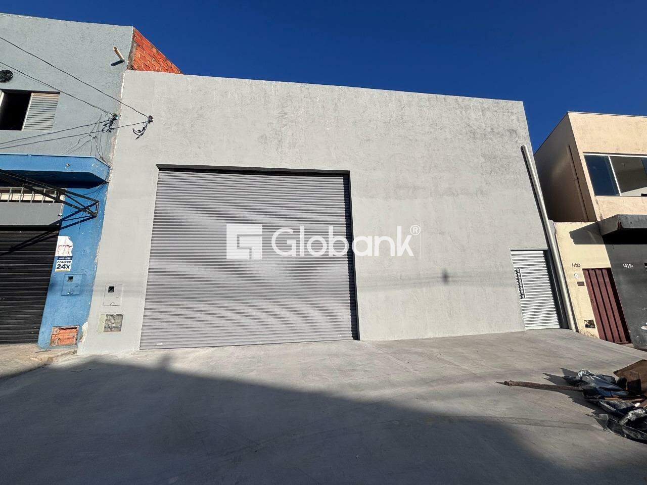 Galpão para aluguel Maracanã 395m² Montes Claros MG: Fachada