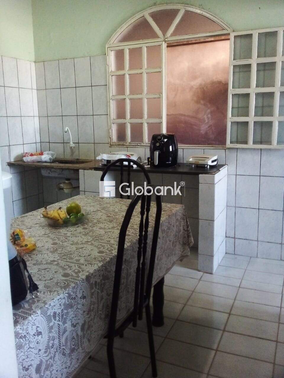 Casa 3 quartos à venda Jardim Panorama 159,43m² Montes Claros MG: 98226146-b768-4056-aec3-5236f413e9af
