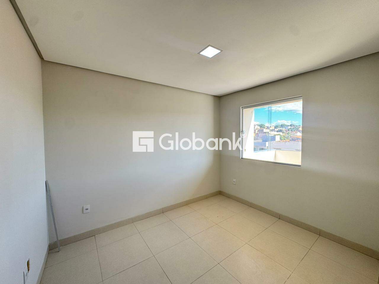 Cobertura 3 quartos à venda Canelas 80m² Montes Claros MG: