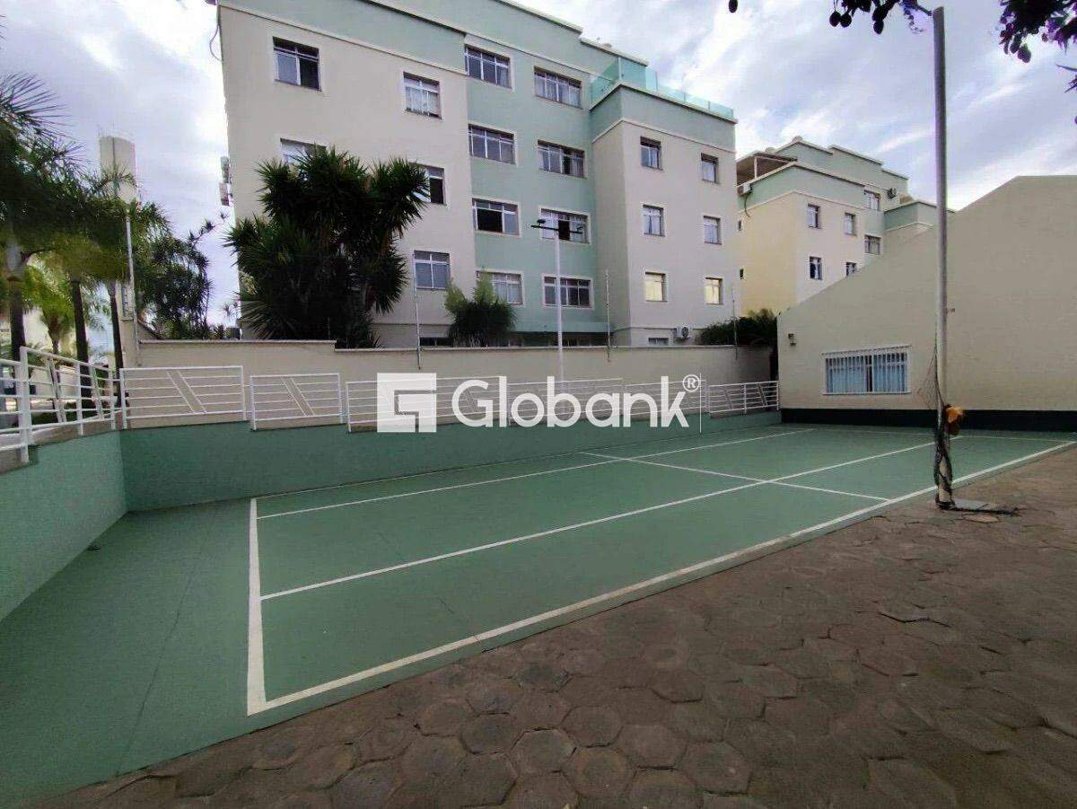 Apartamento 2 quartos para aluguel Edgar Pereira 60m² Montes Claros MG: 