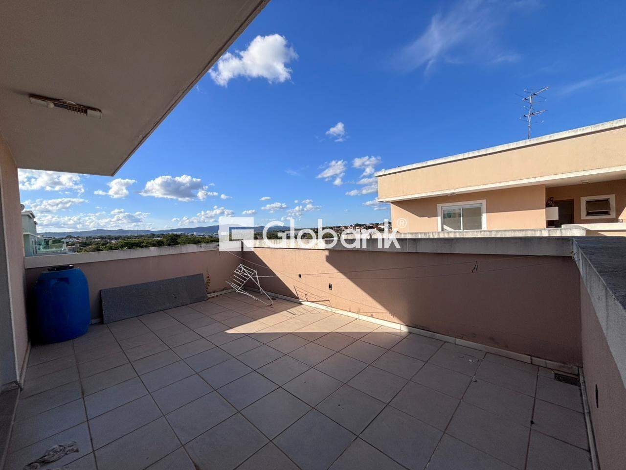 Apartamento 2 quartos para aluguel Edgar Pereira 60m² Montes Claros MG: 