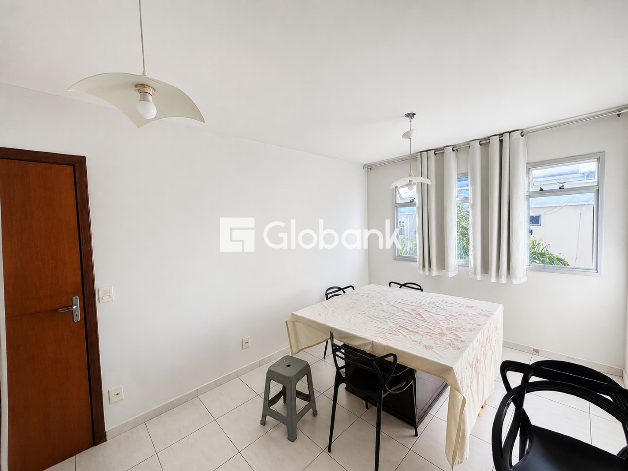 Apartamento 2 quartos para aluguel Edgar Pereira 60m² Montes Claros MG: 