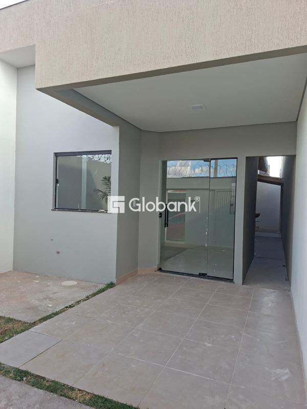 Casa 2 quartos à venda Loteamento Vila Aliança 62m² Montes Claros MG: 