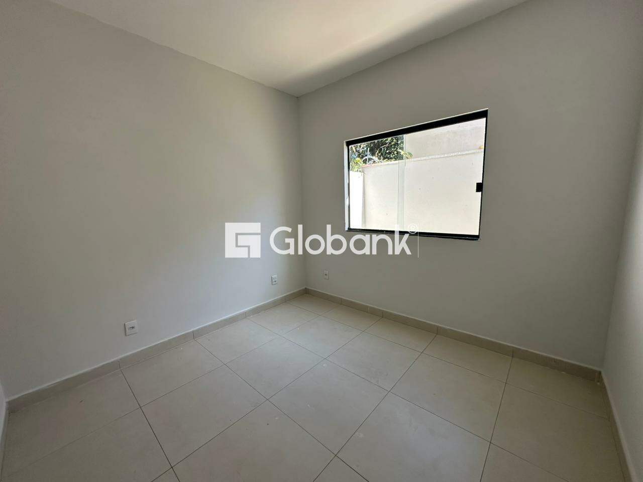 Casa 2 quartos para aluguel Loteamento Novo Jaraguá 60m² Montes Claros MG: 